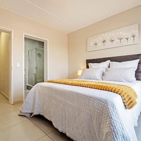 Airport Heights Apartment Boksburg Ngoại thất bức ảnh