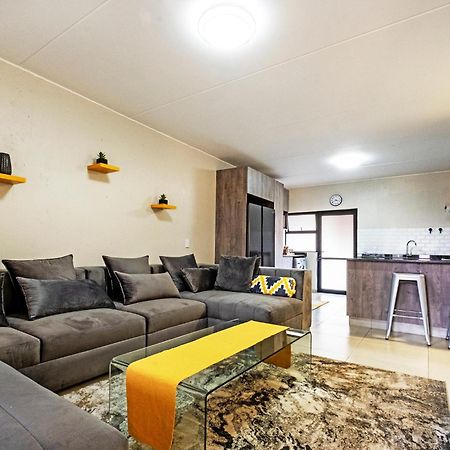 Airport Heights Apartment Boksburg Ngoại thất bức ảnh